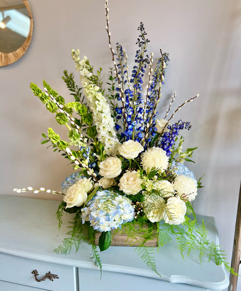 Pedestal Arrangements - Creams & Whites
